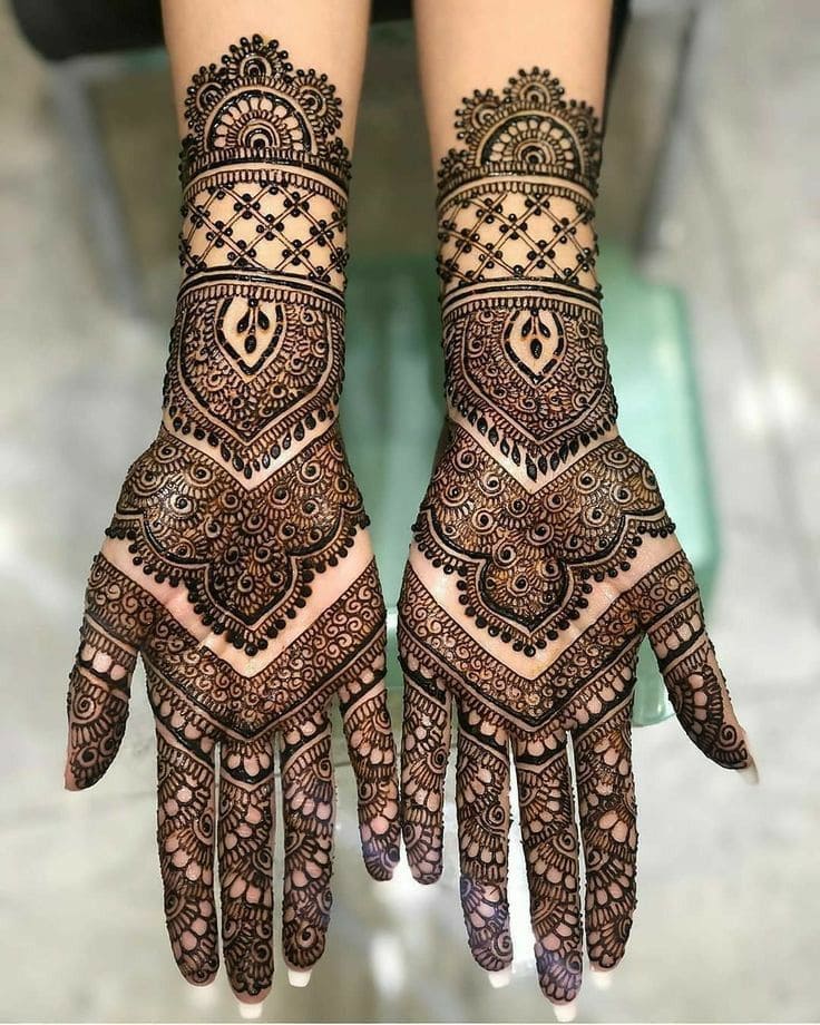 Classic Bridal Mehendi