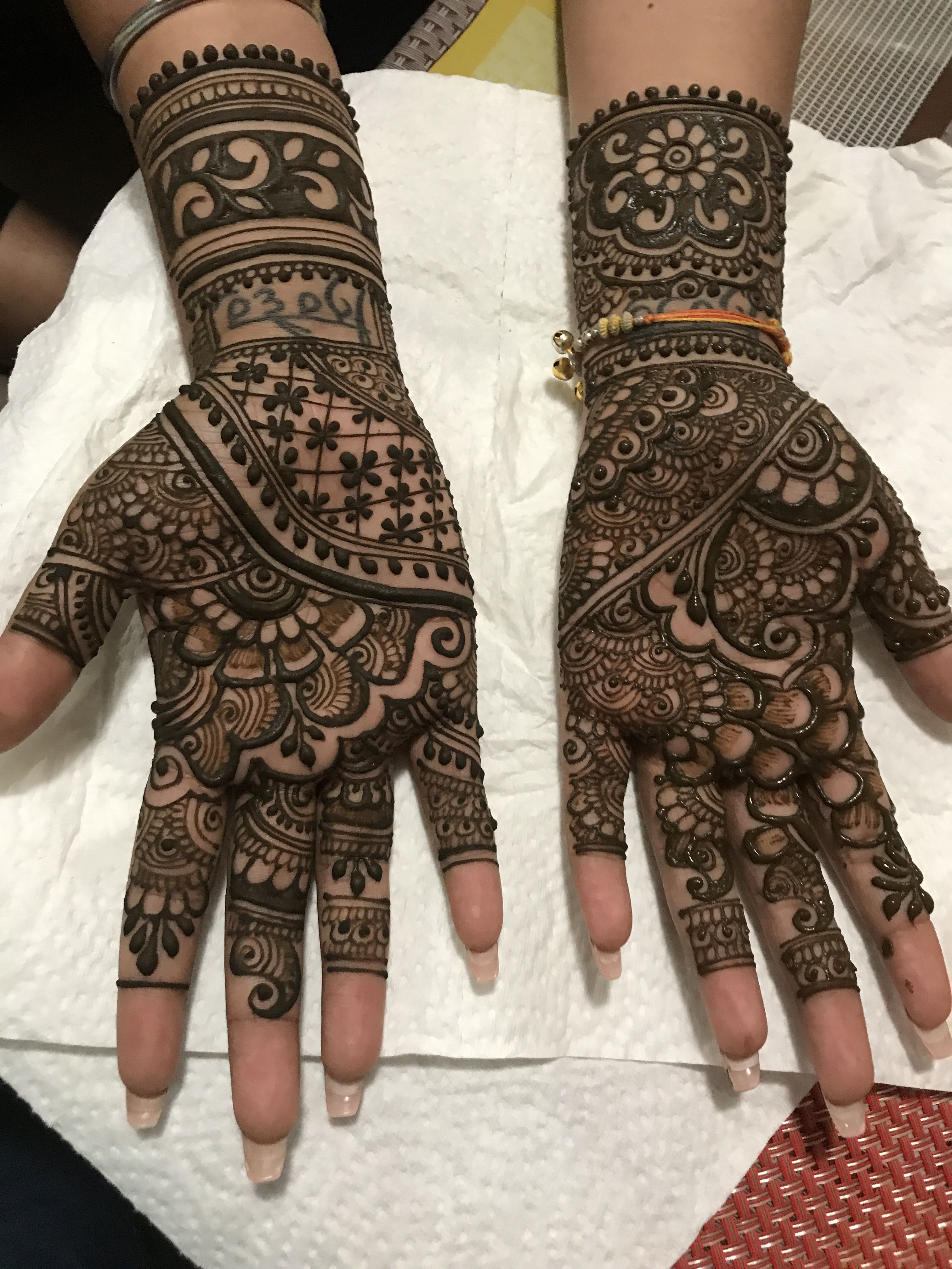 Classic Traditional Mehendi